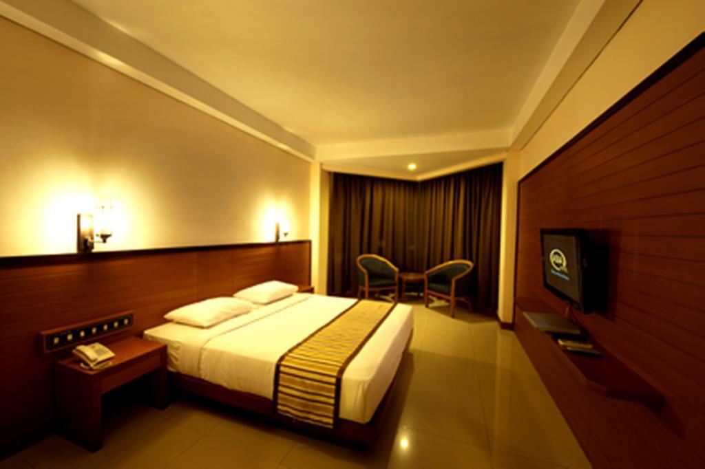Hotel Asia Surakarta  Ngoại thất bức ảnh